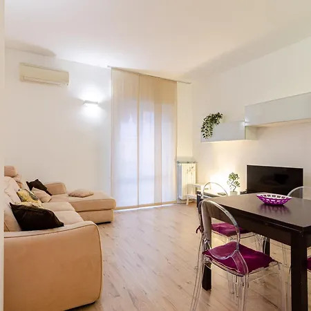 Design - Bezzi 79 Apartament Mediolan