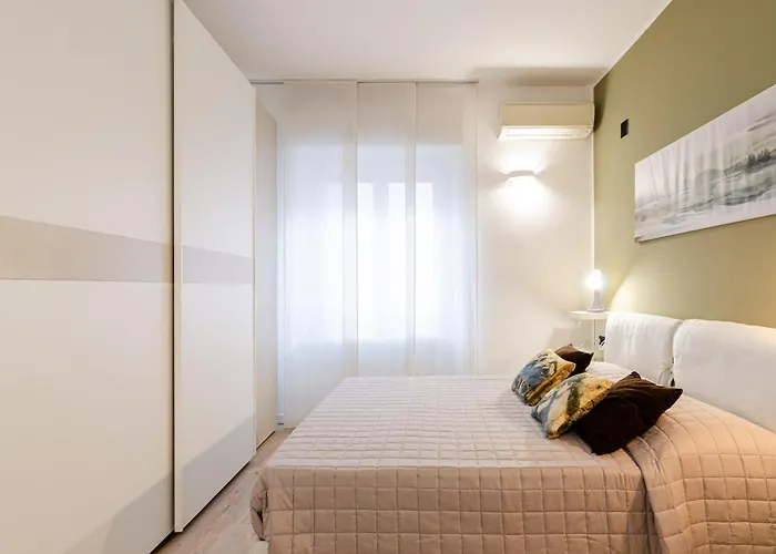 Lejlighed Design - Bezzi 79 *